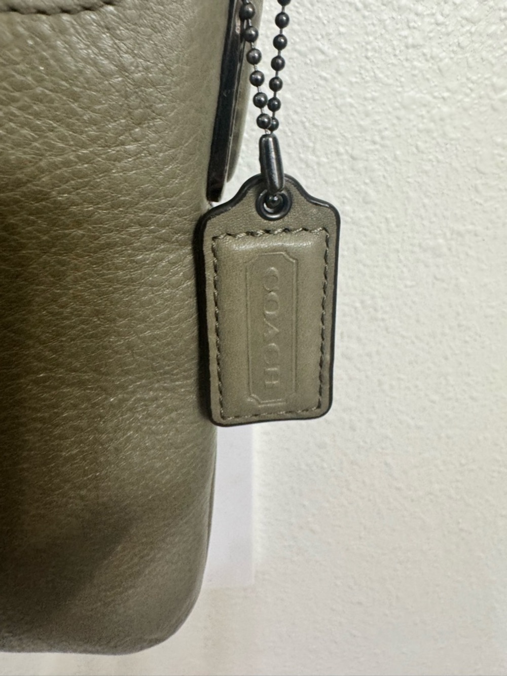 COACH MADISON LEATHER EAST WEST SWINGPACK OLIVE GREY ANTIQUE NICKEL - Picture 5 of 11